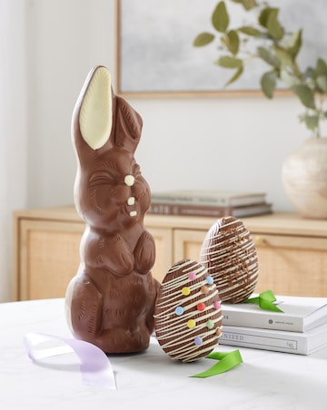 Stas Chocolate Bunny and 2 Easter Eggs