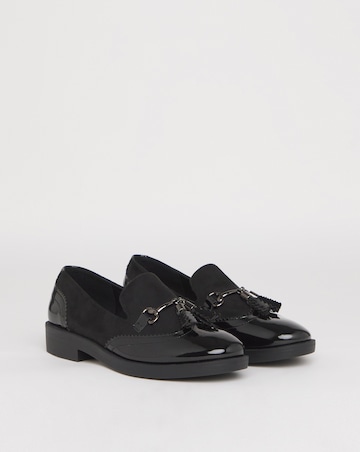 Drama Brogue Tassle Loafer - Standard Fit (D)