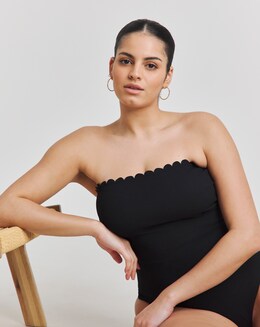 MAGISCULPT Medium Control Contour Me Scalloped Bandeau Swimsuit