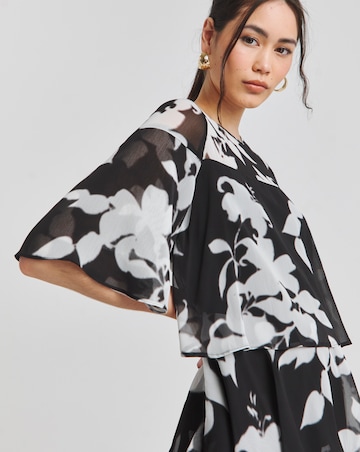 Joanna Hope Tiered Shift Dress
