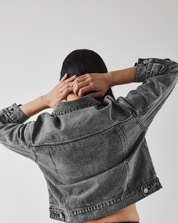 Washed Black Cropped Denim Jacket