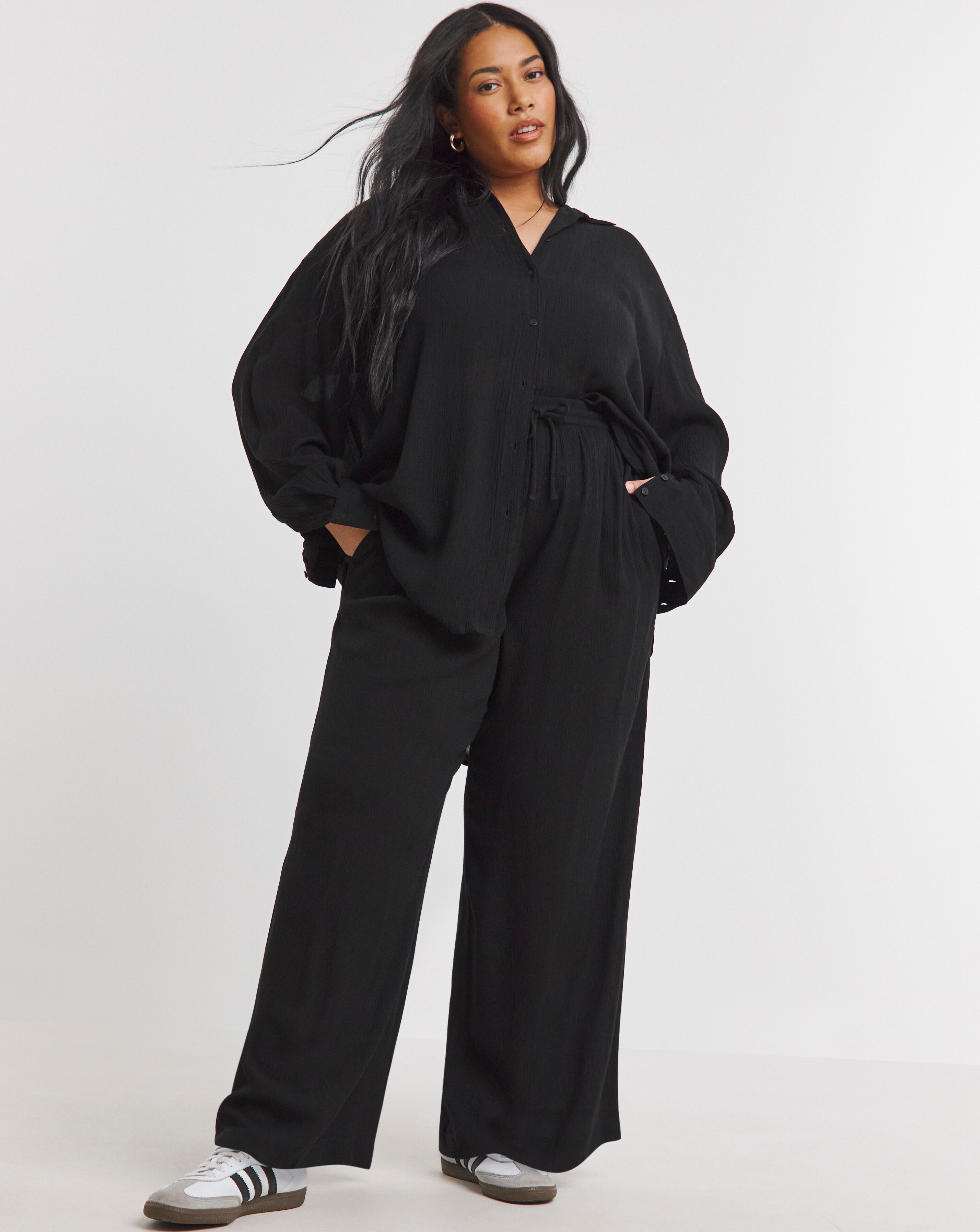 Simply Be Black Crinkle Wide Leg Trousers