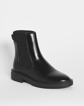 Lucca Classic Chelsea Ankle Boots - Standard Fit (D)