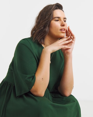 Boxy Sleeve Midi Dress