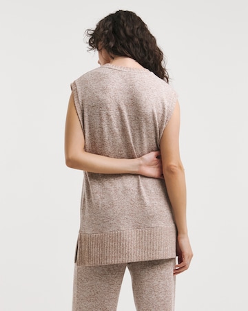 Sleeveless Crew Neck Cosy Longline Vest