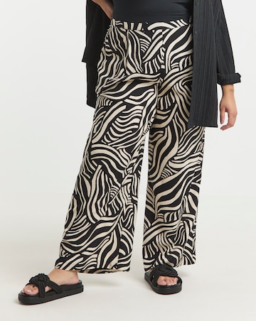 Simply Be Mono Print Spun Viscose Wide Leg Trousers