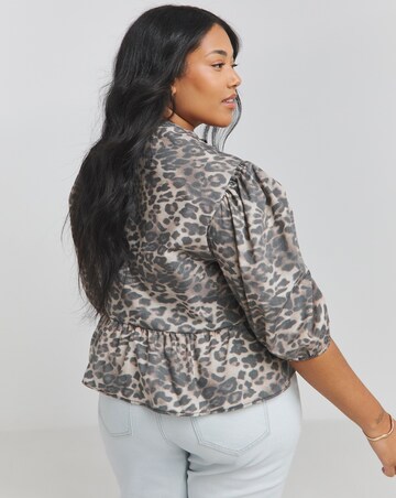Leopard Tie Front Puff Sleeve Smock Top