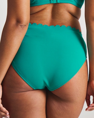 MAGISCULPT Scallop Edge High Waist Bikini Bottoms