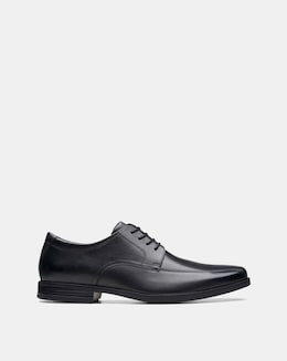 Clarks Howard Over Leather Shoe - Black