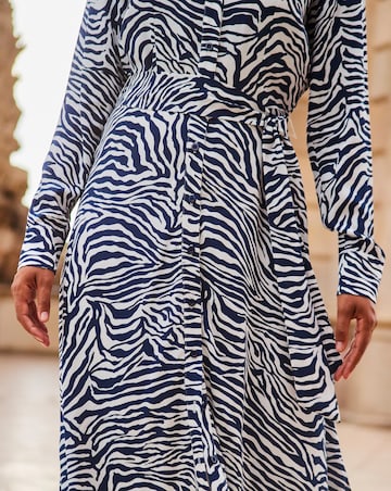 Sosandar Blue & White Zebra Print Midi Shirt Dress