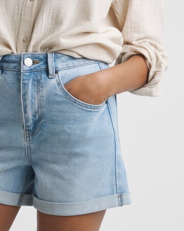 Light Wash Roll Hem Mom Shorts