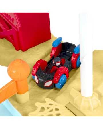 Marvel Spidey and His Amazing Friends Construction Zone Chaos Race Track Set