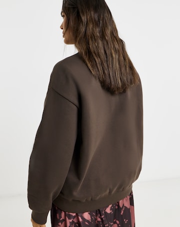Chocolate & Pink Atelier Boucle Graphic Sweatshirt