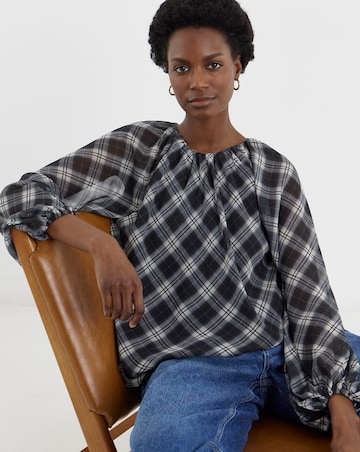 Check Volume Sleeve Blouse