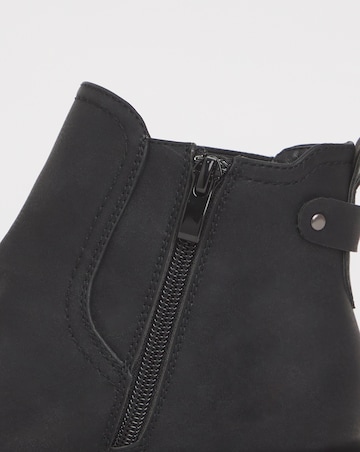 Cushion Walk Chelsea Boot Crepe Sole Wide E Fit