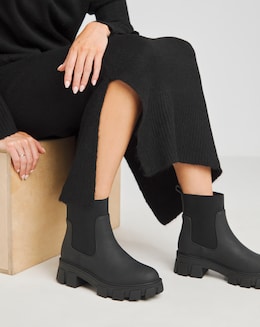 Bryony Lug Sole Ankle Chelsea Boots - Extra Wide Fit (EEE)