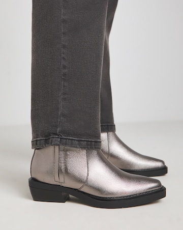 Azora Stretch Seam Western Boots Extra Wide EEE Fit