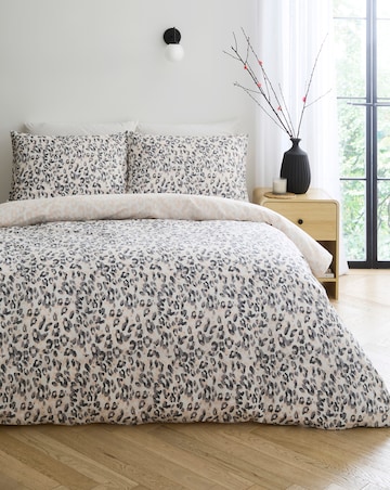 Roar Leopard Cotton Blend Reversible Duvet Cover Set