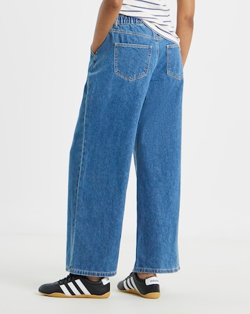 Mid Blue Pleat Detail Wide Leg Jeans
