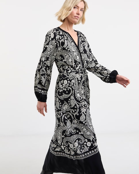 Border Print Spun Dress
