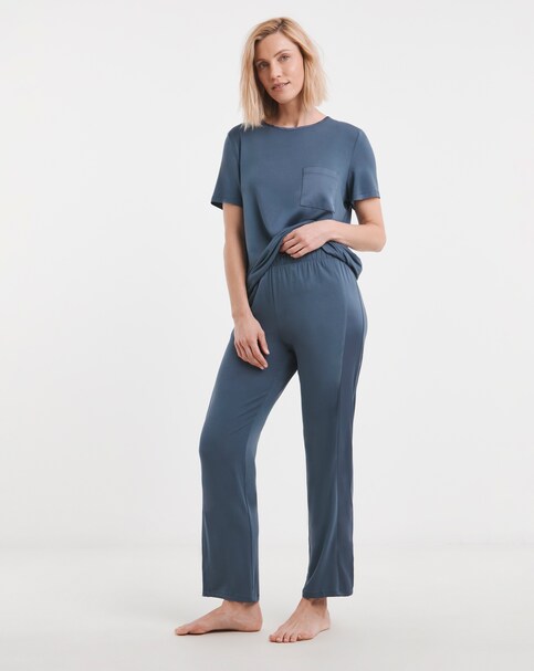 Cool Stretch Satin Pyjama Set