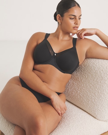 Triumph True Shape Sensation Minimiser Wired Bra