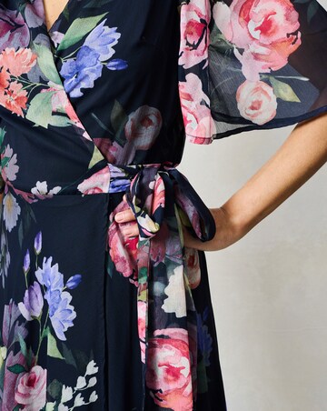 Hope & Ivy Ayame Dress