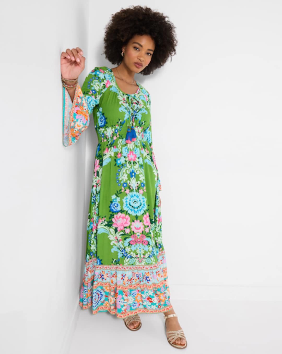 fashion world dresses Maddie V-Neck Short Sleeve Dress main image 0