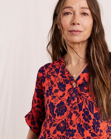 Julipa Crinkle Short Sleeve Top
