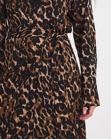 Leopard Printed Midi Shirt Dress With Tie Belt