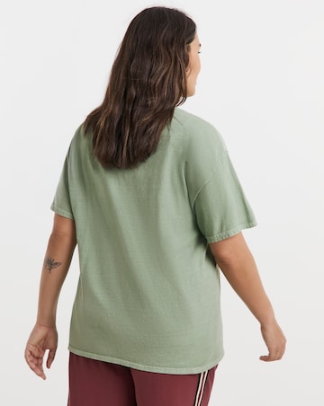 Sage Beetroot Graphic T-Shirt