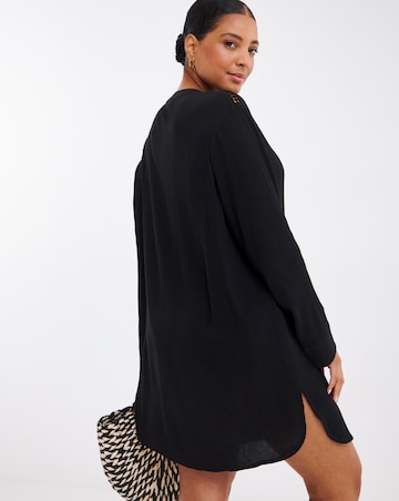 Ladder Trim Beach Shirt