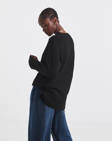 Cosy Yarn Black V-Neck Tunic
