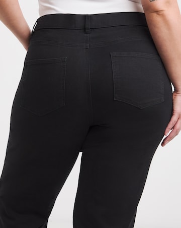 Black 24/7 Stretch Straight Leg Jeans