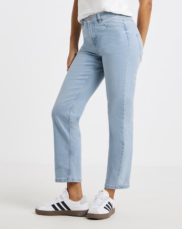 Light Wash 24/7 Straight Leg Jeans