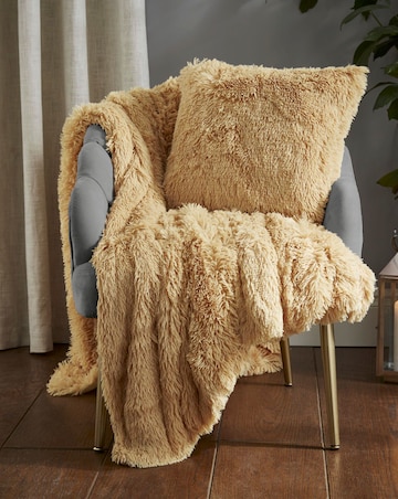 Catherine Lansfield Shaggy Fleece Throw