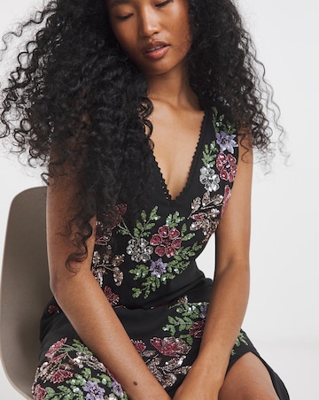 Maya Curve Floral Embellished Front Split Maxi Dress