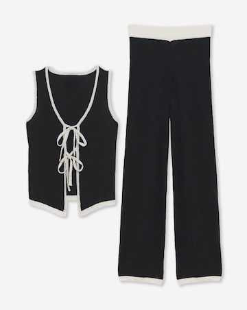 Simply Be Contrast Knitted Waistcoat and Trouser Co-ord
