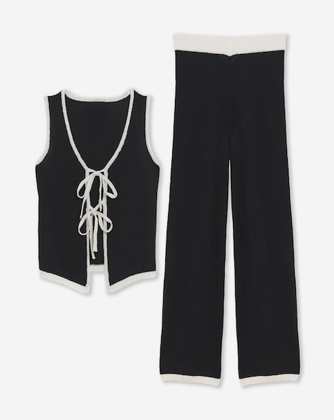 Contrast Knitted Waistcoat and Trouser Co-ord