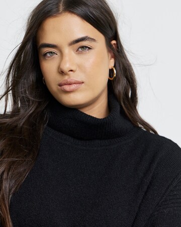 Cosy Yarn Black Roll Neck Tunic