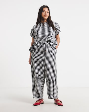 Simply Be Mono Gingham Barrel Leg Trouser
