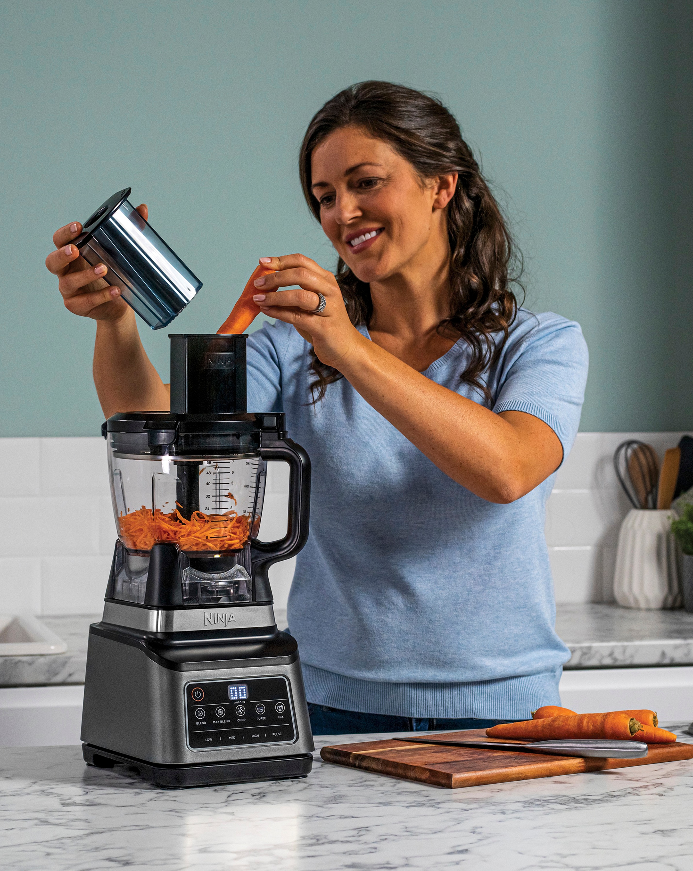 Ninja 3-in-1 Food Processor with Auto-iQ BN800UK | Fashion World