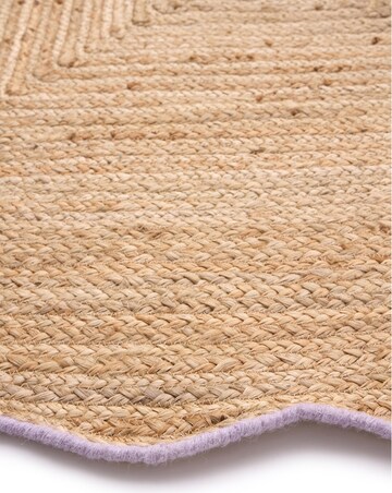 Jute Escallop Rug