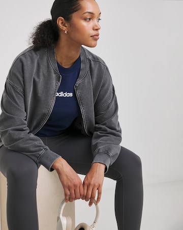 adidas Essentials Linear T-Shirt