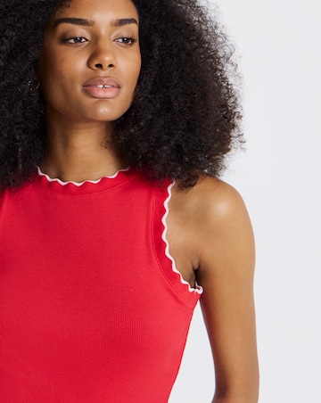 Red and Pink Scallop Edge Tank