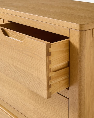 Lorcan Ready Assembled Wooden 3+2 Chest of Drawers