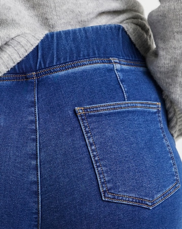 Mid Wash Cosy Weekender Wide Leg Jegging