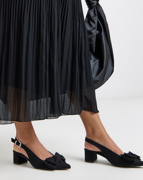 Gianna Low Block Heel Slingback With Bow - Wide Fit (E)