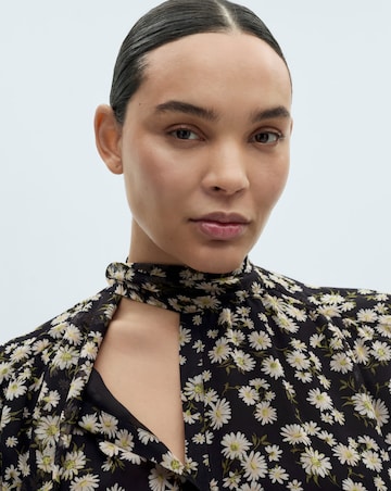 Mango Blouse Belle