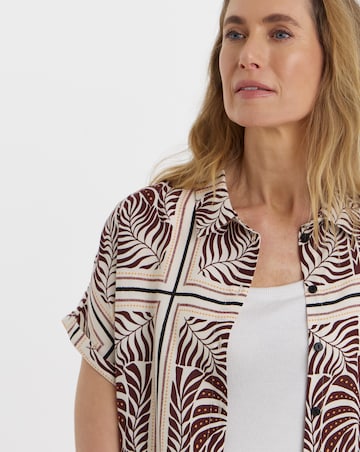 Border Print Grown On Short Sleeve Shirt